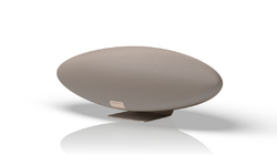 Bowers & Wilkins Zeppelin Pro Solar Gold