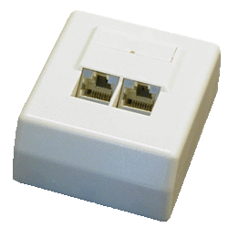 Datová zásuvka STP CAT5E 2xRJ45 na omítku 45st. bílá