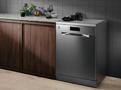 Electrolux ESM48310SX