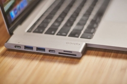 Epico USB-C HUB PRO - silver