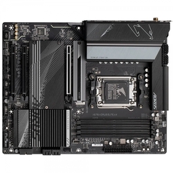 GIGABYTE X670 AORUS ELITE AX