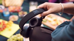 JBL Live 670NC Black