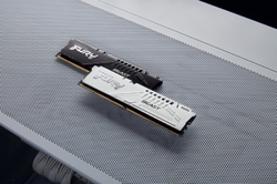 Kingston Fury Beast White DIMM DDR5 16GB 5600MHz, Intel XMP, bílá