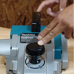 Makita 1806B