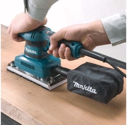 Makita BO3711 Vibrační bruska s regulací 190W, 185x93mm