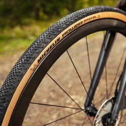 MICHELIN PLÁŠŤ POWER GRAVEL BLACK CLASSIC V2 700X35C COMPETITION LINE KEVLAR TS TLR (984713)