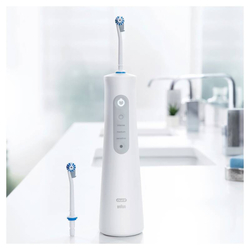 Oral-B Aquacare 6 PRO Expert