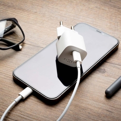 Síťová nabíječka FIXED Mini s USB-C výstupem a podporou PD, 20W, bílá