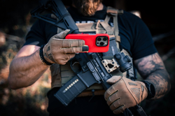 Tactical MagForce Aramid Bloody Mary Limited Edition Kryt pro Apple iPhone 15