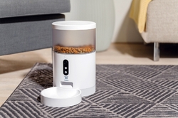 Tesla Smart Pet Feeder Camera