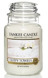 Yankee Candle Fluffy Towels vonná svíčka 623 g