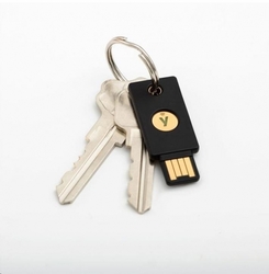 YubiKey 5 NFC - USB-A, klíč/token s vícefaktorovou autentizaci, podpora Smart Card (2FA)