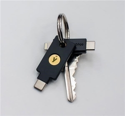 YubiKey 5C NFC - USB-C, klíč/token s vícefaktorovou autentizaci, podpora Smart Card (2FA)